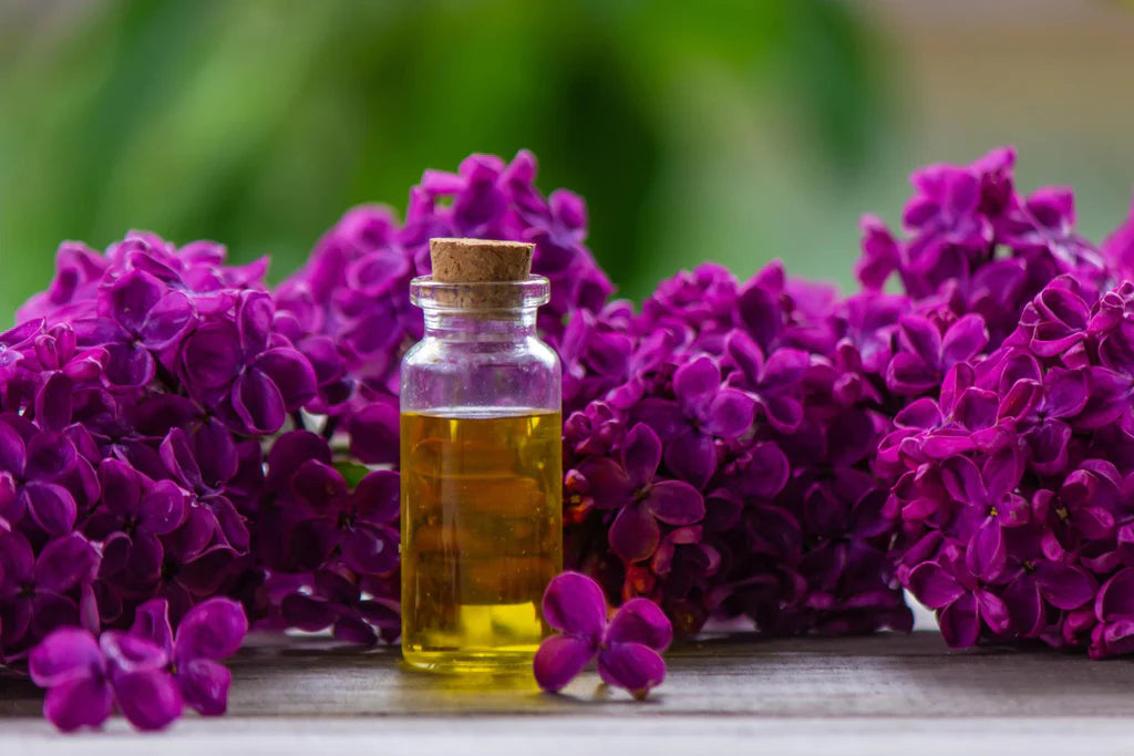 the bath essence - essential oil - geranium oil